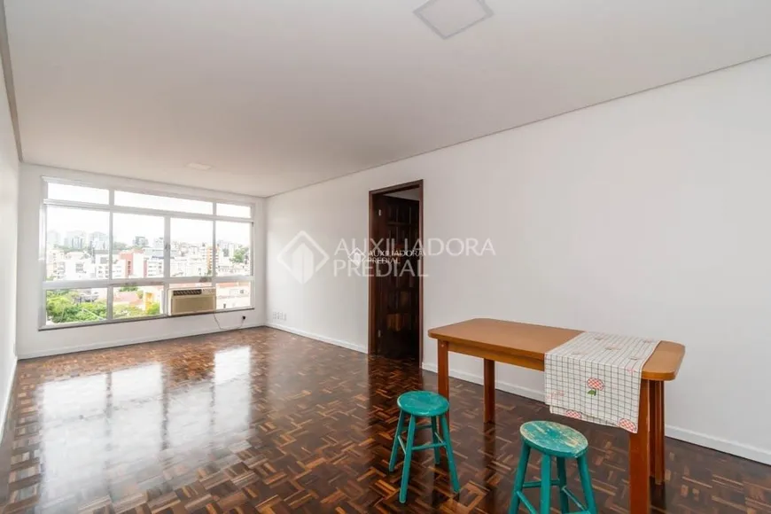 Foto 1 de Apartamento com 3 Quartos à venda, 96m² em Moinhos de Vento, Porto Alegre