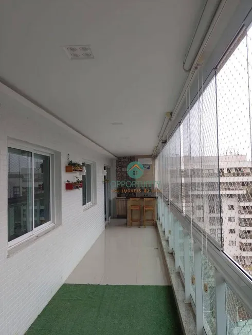 Foto 1 de Apartamento com 3 Quartos à venda, 125m² em Charitas, Niterói