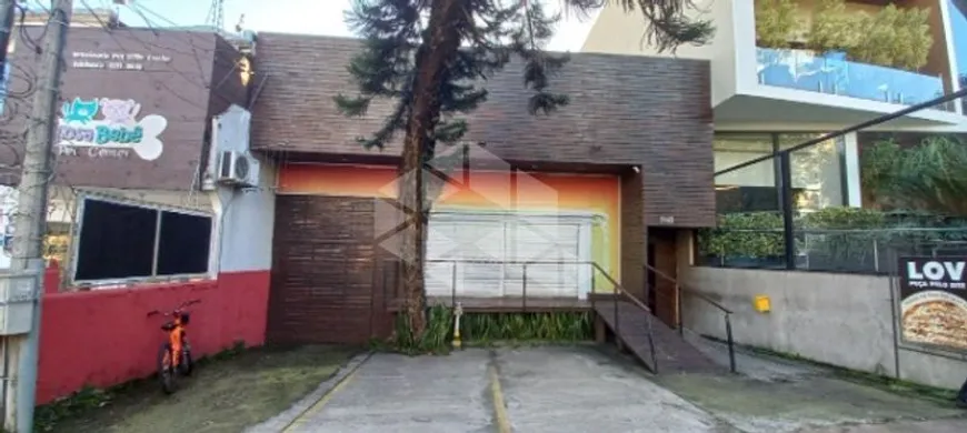Foto 1 de Sala Comercial para alugar, 130m² em Petrópolis, Porto Alegre