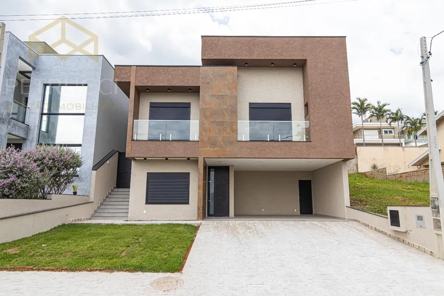 Foto 1 de Casa de Condomínio com 3 Quartos à venda, 255m² em Swiss Park, Campinas