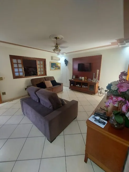 Foto 1 de Casa com 2 Quartos à venda, 145m² em Jardim Eugenio Mendes Lopes, Ribeirão Preto