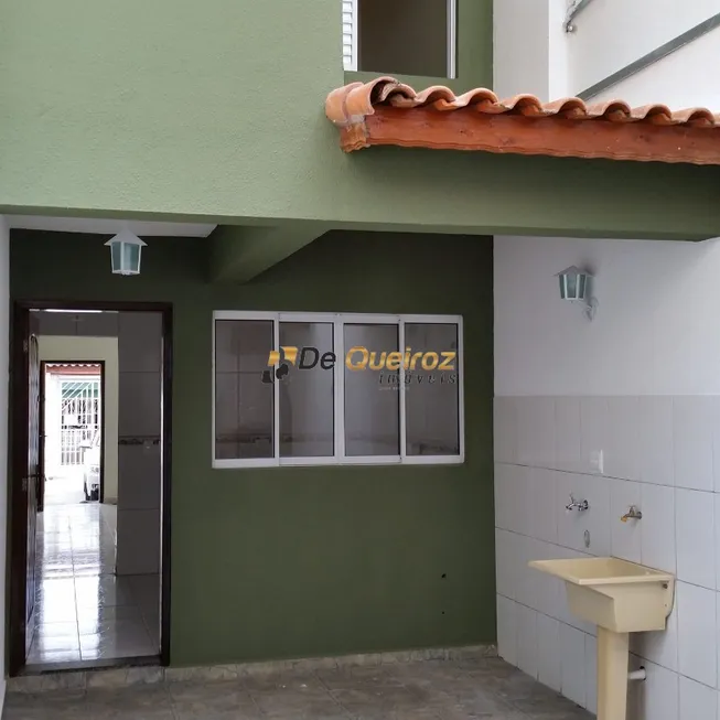 Foto 1 de Casa com 2 Quartos à venda, 100m² em Jardim Arize, São Paulo