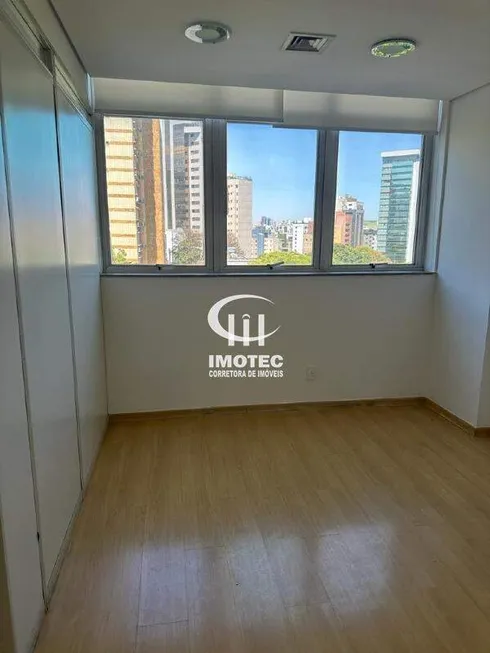 Foto 1 de Sala Comercial para alugar, 40m² em Funcionários, Belo Horizonte