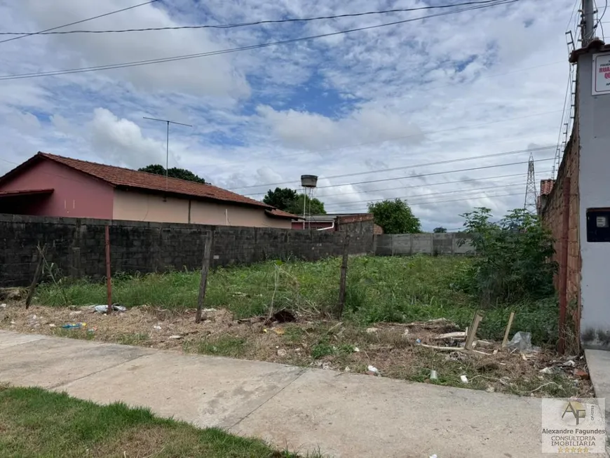 Foto 1 de Lote/Terreno à venda, 360m² em Retiro do Bosque, Aparecida de Goiânia