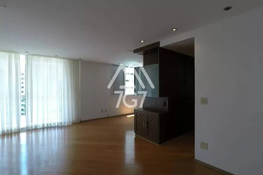 Foto 1 de Apartamento com 3 Quartos à venda, 112m² em Morumbi, São Paulo