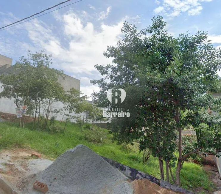 Foto 1 de Lote/Terreno à venda, 200m² em Camargos, Ibirite