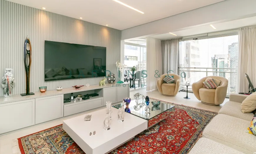 Foto 1 de Apartamento com 1 Quarto à venda, 161m² em Itaim Bibi, São Paulo