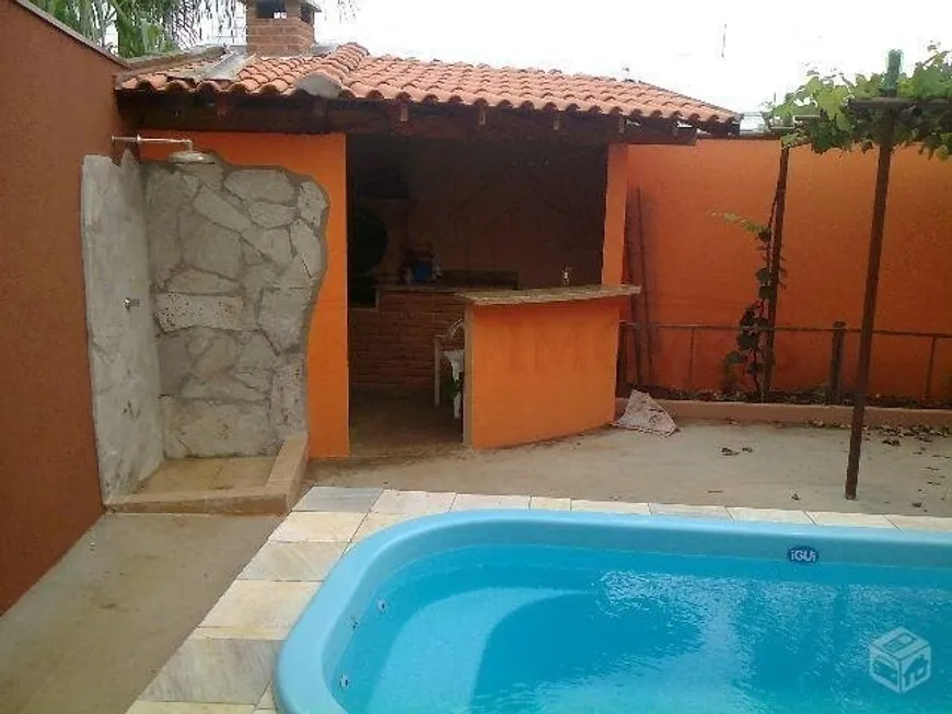 Foto 1 de Casa com 3 Quartos à venda, 300m² em Jardim Cadacaam, Ribeirão Preto