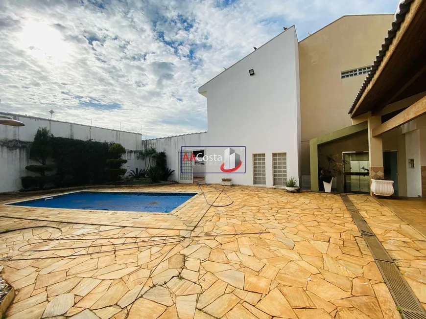 Foto 1 de Casa à venda, 300m² em Jardim Roselândia, Franca