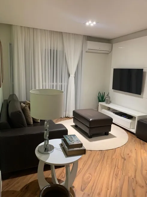 Foto 1 de Apartamento com 2 Quartos à venda, 75m² em Alphaville, Barueri