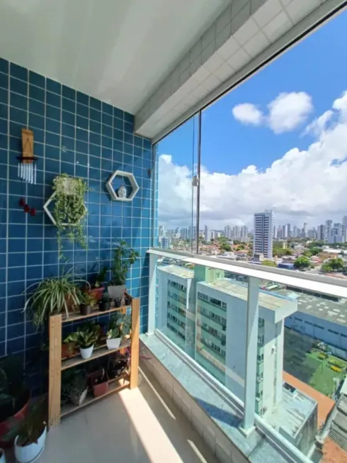 Foto 1 de Apartamento com 3 Quartos à venda, 58m² em Ilha do Retiro, Recife