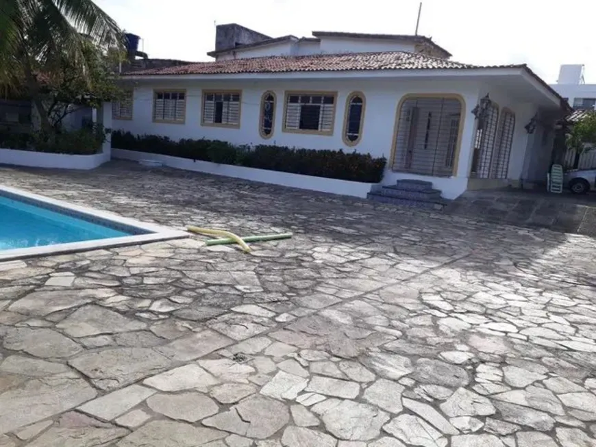 Foto 1 de Casa com 6 Quartos à venda, 560m² em Candeias, Jaboatão dos Guararapes