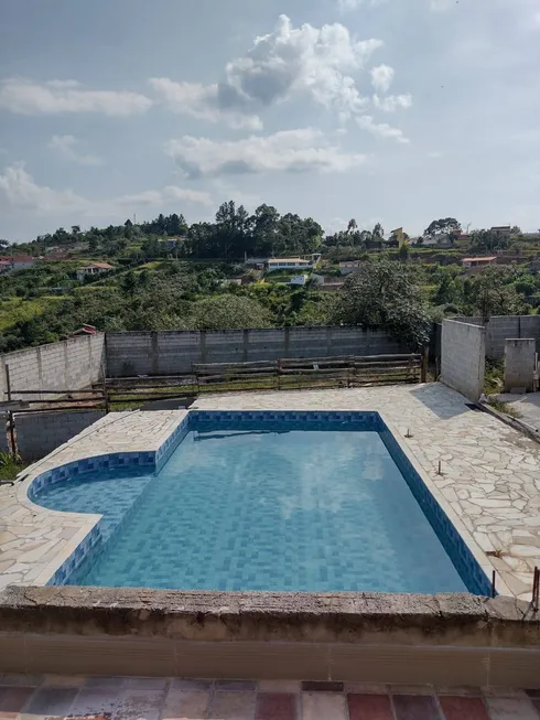 Foto 1 de Fazenda/Sítio com 2 Quartos à venda, 200m² em Ville Saint James II, Campo Limpo Paulista