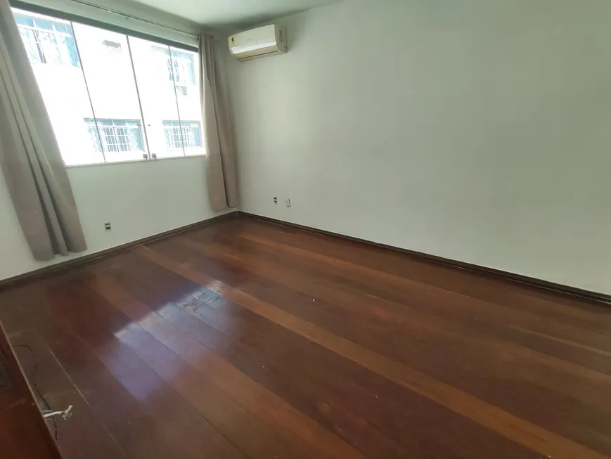 Foto 1 de Cobertura com 3 Quartos à venda, 165m² em Centro, Macaé