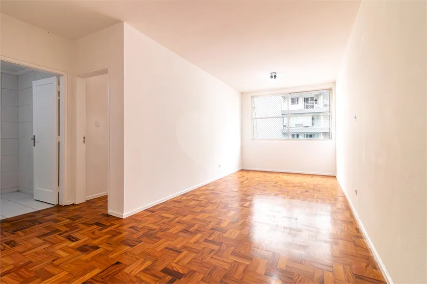 Foto 1 de Apartamento com 1 Quarto para alugar, 66m² em Centro, São Paulo