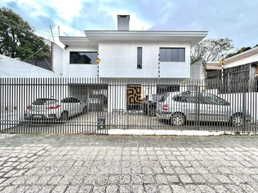 Foto 1 de Casa com 8 Quartos à venda, 530m² em Hugo Lange, Curitiba