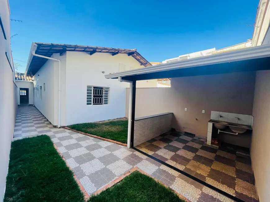 Foto 1 de Casa com 3 Quartos à venda, 125m² em São João Batista, Belo Horizonte