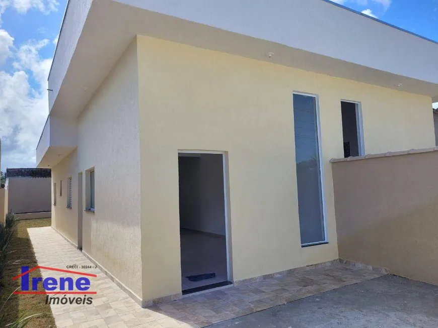 Foto 1 de Casa com 2 Quartos à venda, 60m² em UMUARAMA, Itanhaém