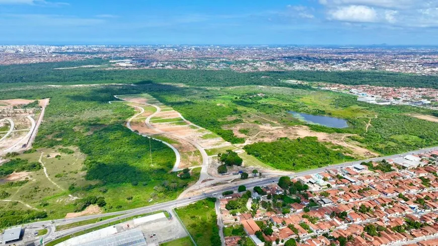 Foto 1 de Lote/Terreno com 1 Quarto à venda, 250m² em Itambé, Caucaia