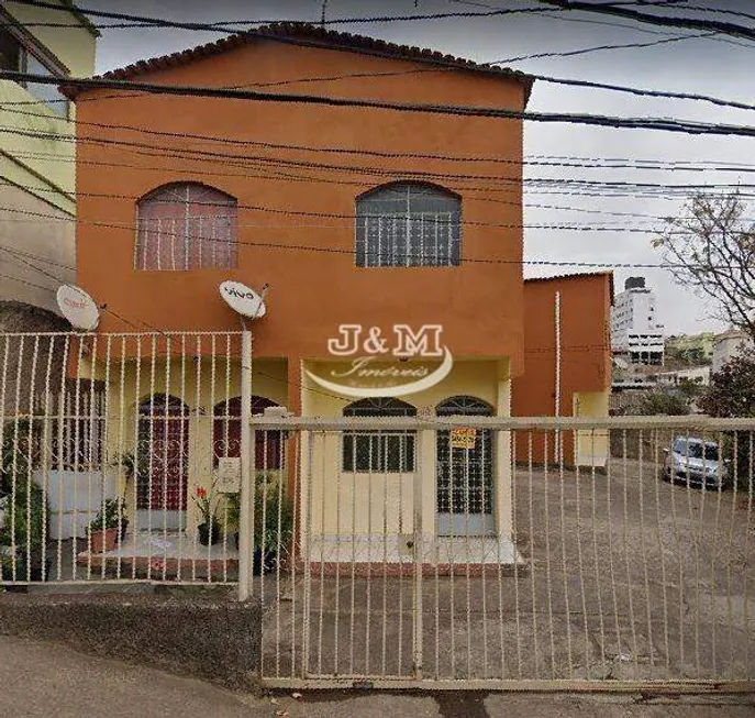 Foto 1 de Casa com 2 Quartos para alugar, 80m² em União, Belo Horizonte