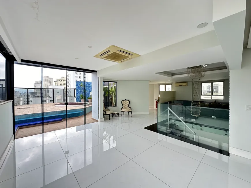 Foto 1 de Apartamento com 4 Quartos à venda, 460m² em Higienópolis, São Paulo