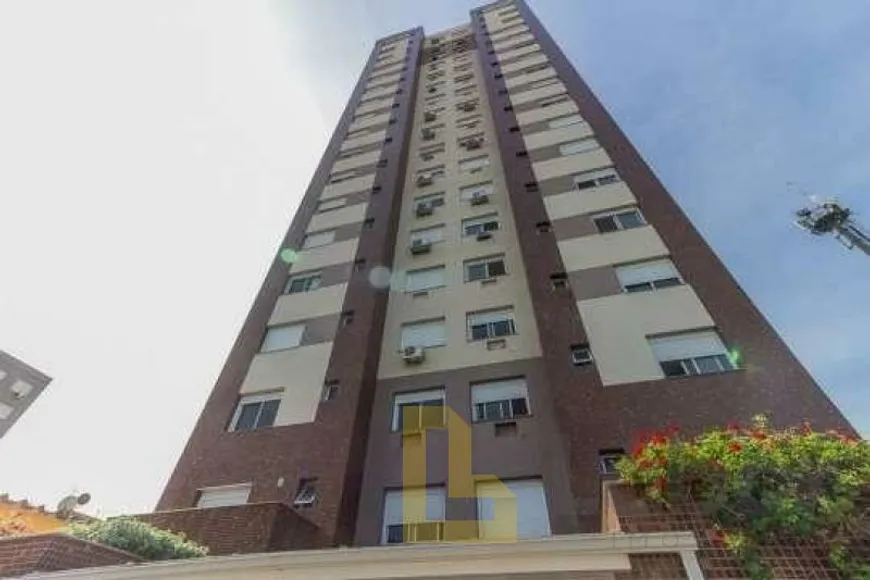 Foto 1 de Apartamento com 3 Quartos à venda, 78m² em Santana, Porto Alegre