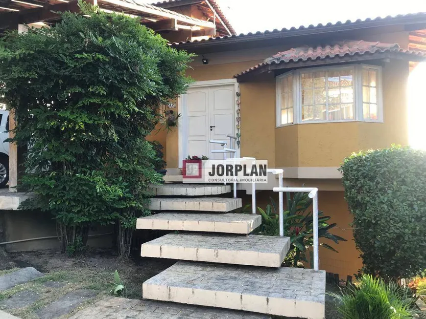 Foto 1 de Casa de Condomínio com 3 Quartos à venda, 242m² em Badu, Niterói