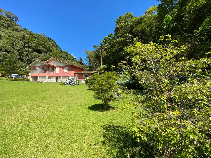 Foto 1 de Casa com 3 Quartos à venda, 9000m² em Mury, Nova Friburgo
