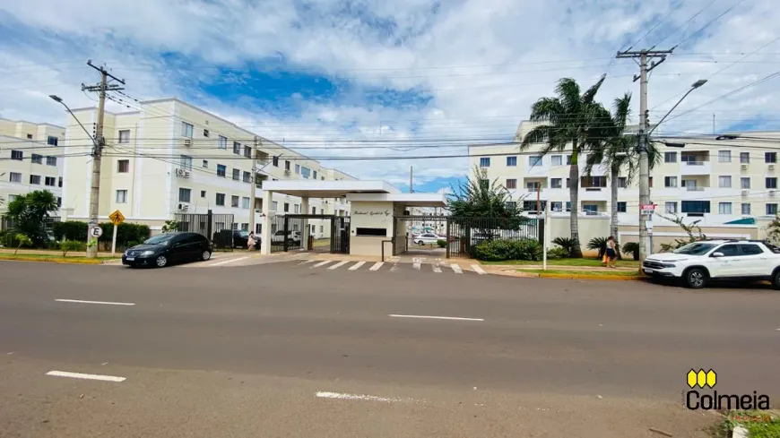 Foto 1 de Apartamento com 2 Quartos para alugar, 47m² em Tiradentes, Campo Grande