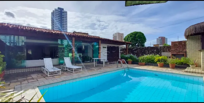 Foto 1 de Casa com 3 Quartos à venda, 405m² em Candeias, Jaboatão dos Guararapes