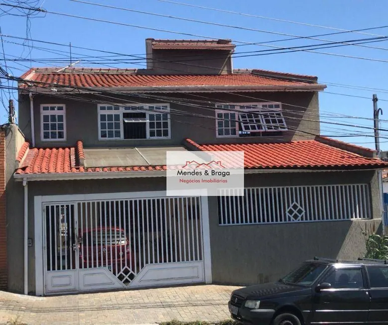 Foto 1 de Sobrado com 4 Quartos à venda, 366m² em Jardim Sao Francisco, Guarulhos