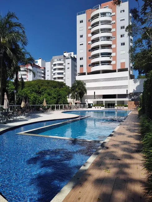 Foto 1 de Apartamento com 3 Quartos para alugar, 90m² em Pantanal, Florianópolis