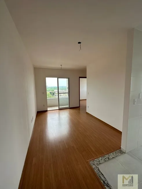Foto 1 de Apartamento com 2 Quartos à venda, 40m² em Jardim Petrópolis, Cuiabá