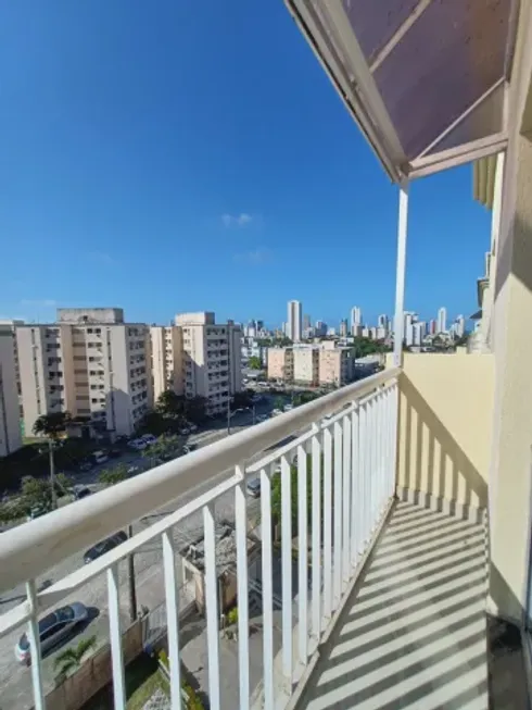 Foto 1 de Apartamento com 2 Quartos à venda, 110m² em Candeias, Jaboatão dos Guararapes