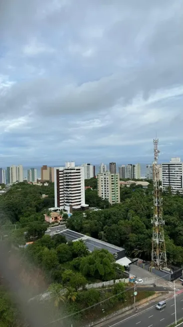 Foto 1 de Apartamento com 3 Quartos à venda, 77m² em Pituaçu, Salvador