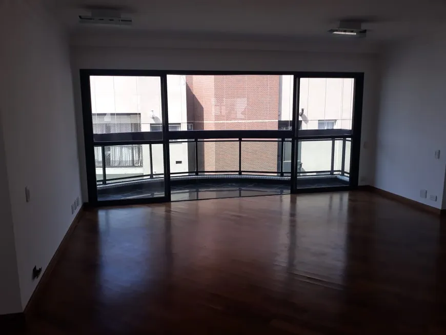 Foto 1 de Apartamento com 3 Quartos à venda, 160m² em Perdizes, São Paulo