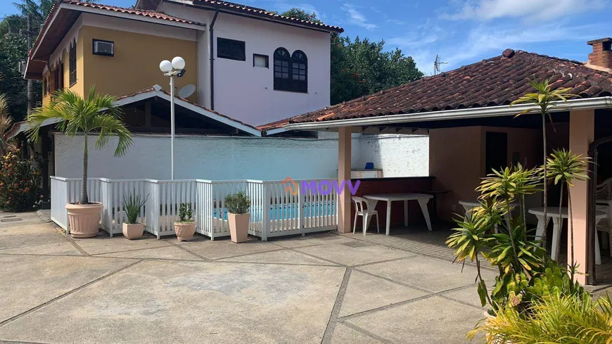 Foto 1 de Casa de Condomínio com 3 Quartos à venda, 180m² em Itaipu, Niterói