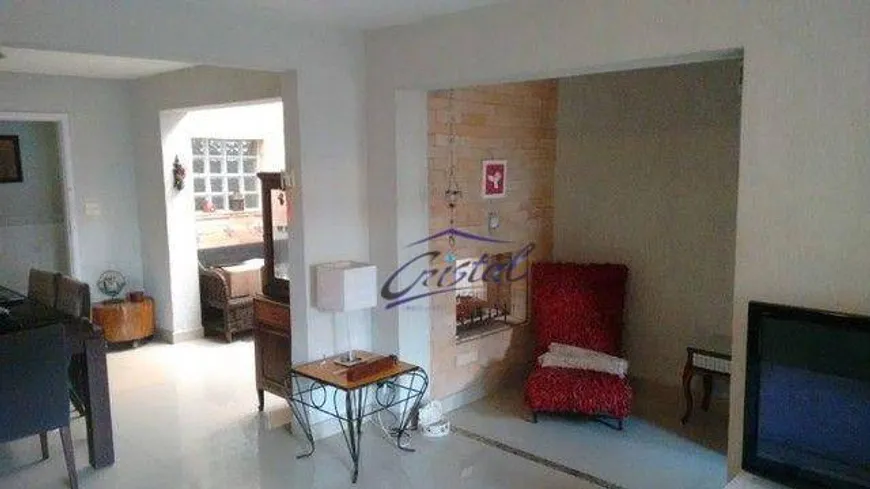 Foto 1 de Sobrado com 3 Quartos à venda, 220m² em Vila Sônia, São Paulo