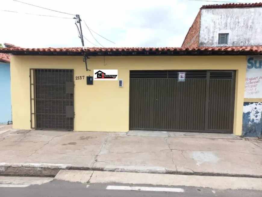 Foto 1 de Casa com 3 Quartos para alugar, 130m² em Santa Lia, Teresina