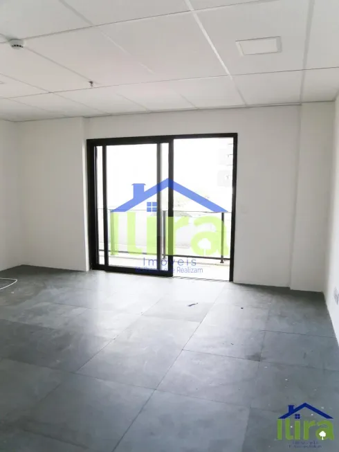 Foto 1 de Sala Comercial à venda, 27m² em Vila Osasco, Osasco