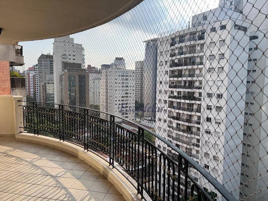 Foto 1 de Apartamento com 4 Quartos à venda, 261m² em Itaim Bibi, São Paulo