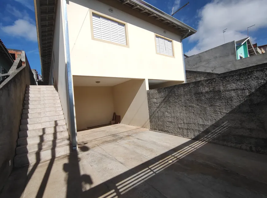 Foto 1 de Casa com 2 Quartos à venda, 80m² em Caucaia do Alto, Cotia