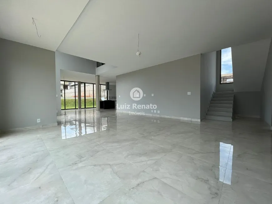 Foto 1 de Casa de Condomínio com 4 Quartos à venda, 318m² em Alphaville Lagoa Dos Ingleses, Nova Lima