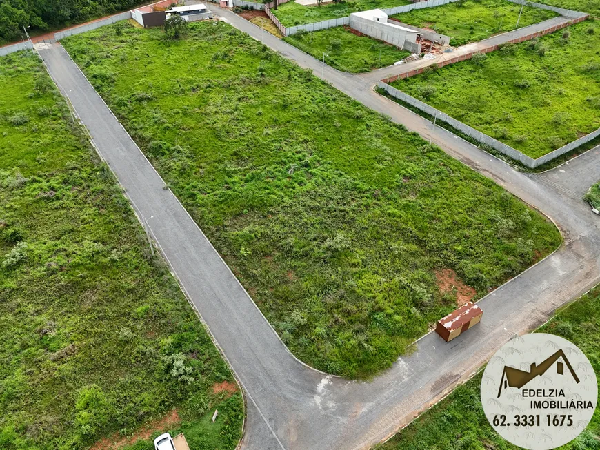 Foto 1 de Lote/Terreno à venda, 371m² em Zona Rural, Pirenópolis