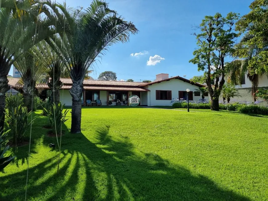 Foto 1 de Casa com 3 Quartos à venda, 580m² em Orla da Lagoa, Lagoa Santa