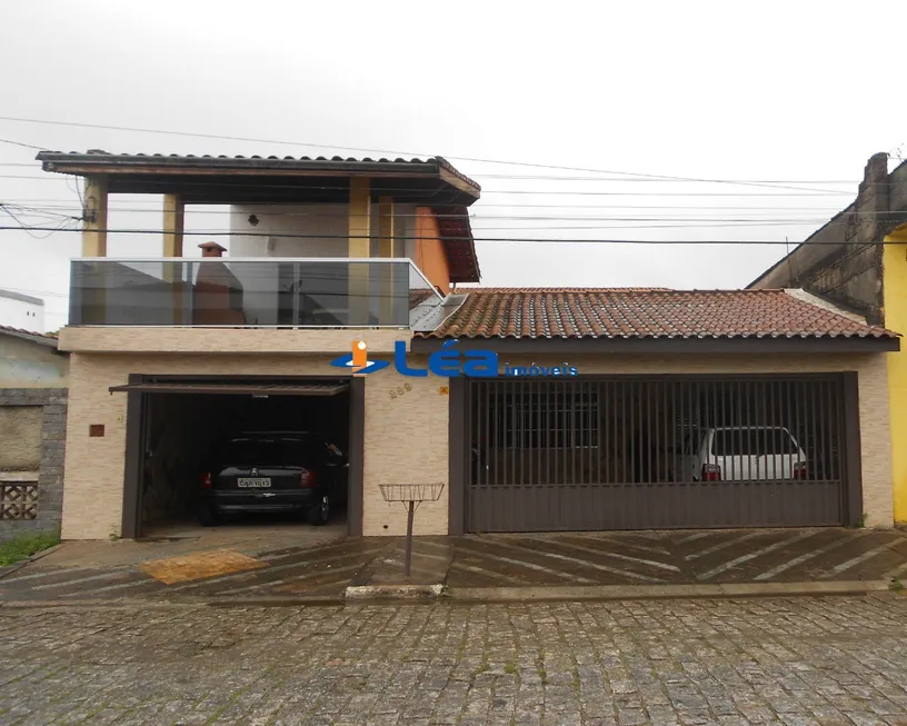 Foto 1 de Casa com 3 Quartos à venda, 170m² em Vila Amorim, Suzano