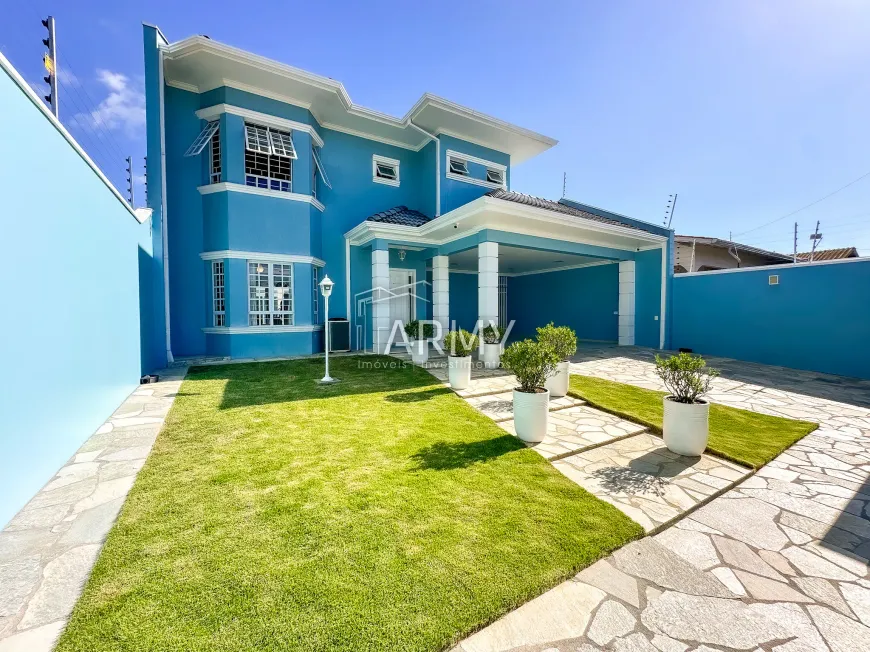 Foto 1 de Casa com 3 Quartos à venda, 235m² em Jardim Guaraituba, Paranaguá