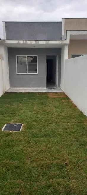 Foto 1 de Casa com 2 Quartos à venda, 60m² em  Pedra de Guaratiba, Rio de Janeiro