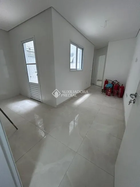 Foto 1 de Apartamento com 2 Quartos à venda, 43m² em Vila Príncipe de Gales, Santo André