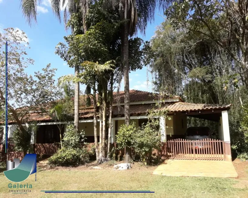 Foto 1 de Fazenda/Sítio com 4 Quartos à venda, 24m² em Zona Rural, Santo Antônio da Alegria